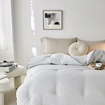 bed quilt